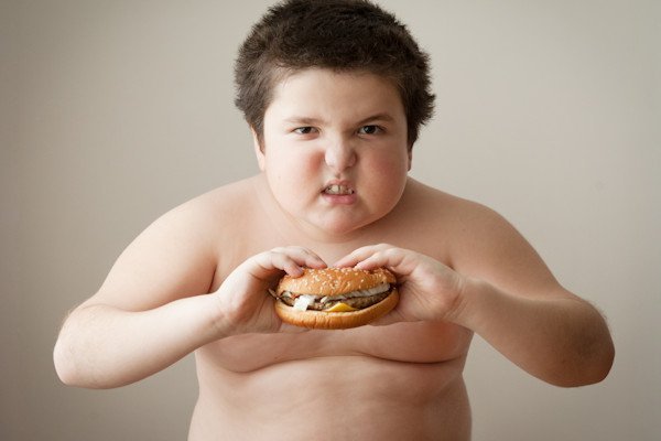 5 Cara Menurunkan Berat Badan Anak yang Obesitas Secara Sehat dan Aman