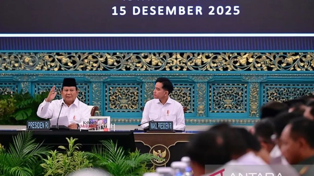 Presiden Prabowo: Libatkan TNI-Polri dalam Investigasi Banjir Sumatera