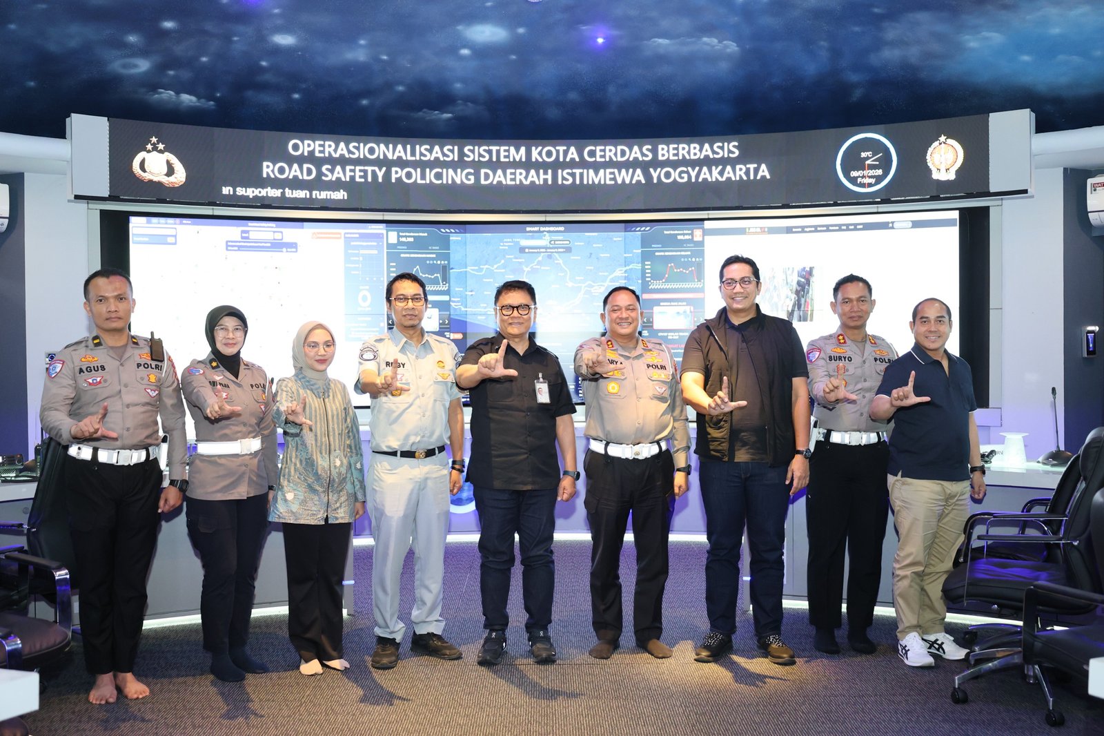 Direktur SDM & UmumPT Jasa Raharja Kunjungi Jogja Smart City di Kepatihan, Perkuat Sinergi Digital untuk Peningkatan Pelayanan Masyarakat