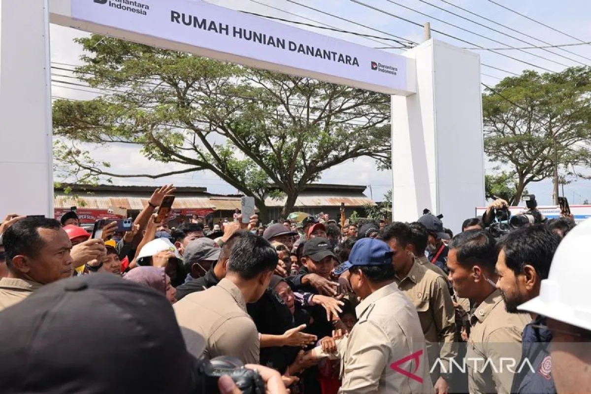 Prabowo Puji Kerja Cepat Danantara Bangun 600 Hunian Dalam 8 Hari