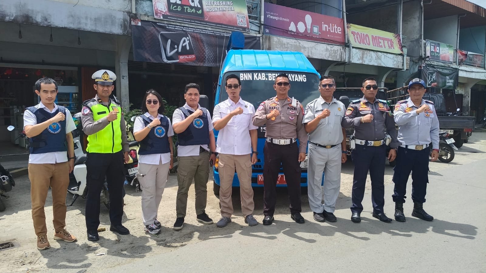 Pastikan Kelaikan Kendaraan Angkutan Umum, Jasa Raharja bersama Stakeholder Gelar Ramp Check di Terminal Pasar Bengkayang
