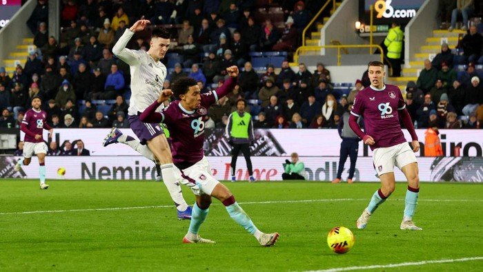 Liga Inggris : MU Bermain Imbang 2-2 Lawan Burnley