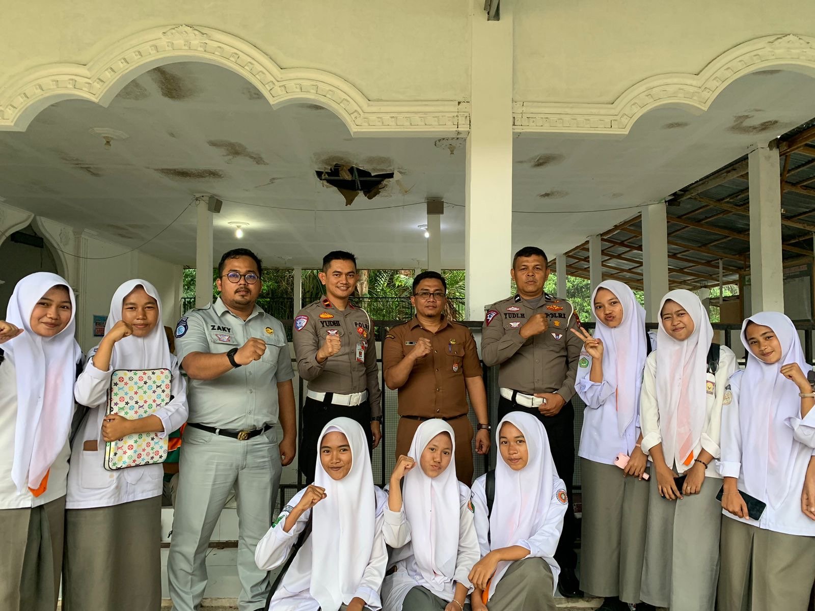 Tanamkan Budaya Tertib Lalu Lintas Sejak Dini, Jasa Raharja Sumbar Gelar Edukasi Kesamsatan dan Safety Campaign di SMKN 1 Sintoga