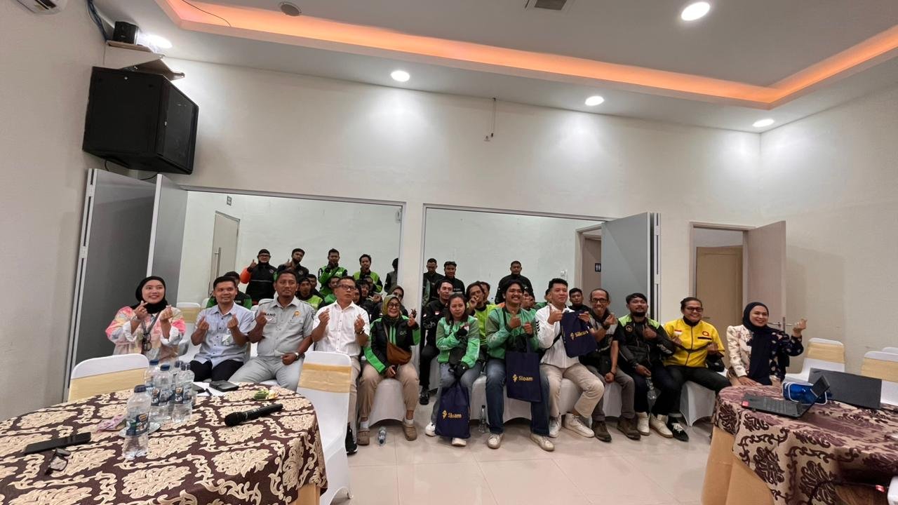 Tingkatkan Keselamatan Jalan, Jasa Raharja dan RS Siloam Purwakarta Gelar Pelatihan PPGD Bagi Pengemudi Ojek Online di Campaka
