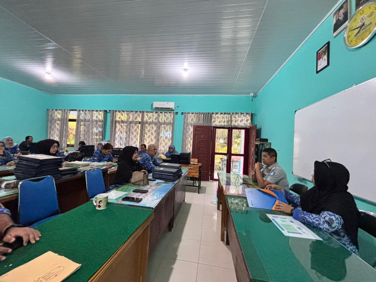 Libatkan Peran Guru Dalam Pencegahan Kecelakaan Lalu Lintas , Jasa Raharja Sumatera Utara Gelar Kegiatan Pengajar Peduli Keselamatan Lalu Lintas (PPKL) di SMAN 1 Besitang