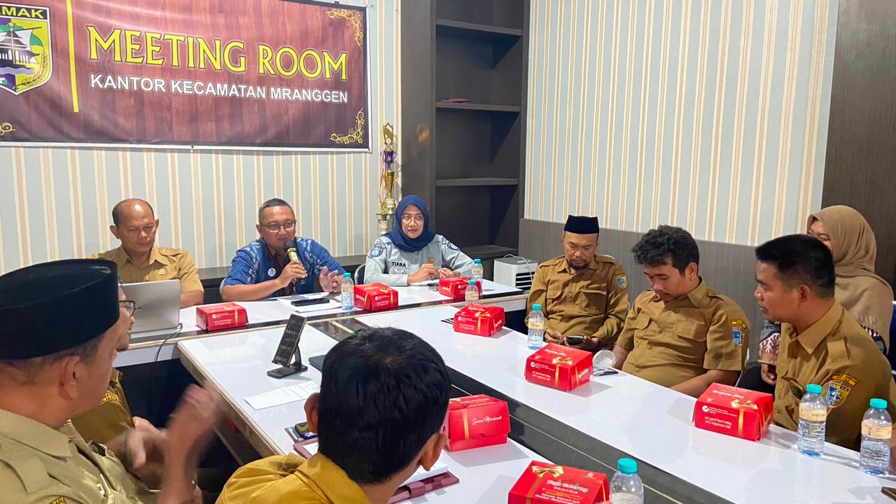 Jasa Raharja Demak Bersama Tim Pembina Samsat Gelar Sosialisasi Sengkuyung Mobile di Kecamatan Mranggen dan Karangawen